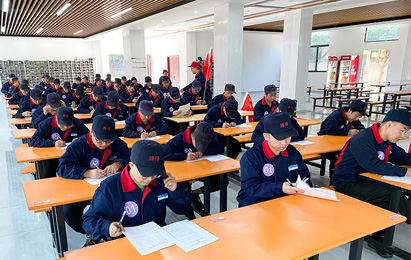 以赛促学，共同进取